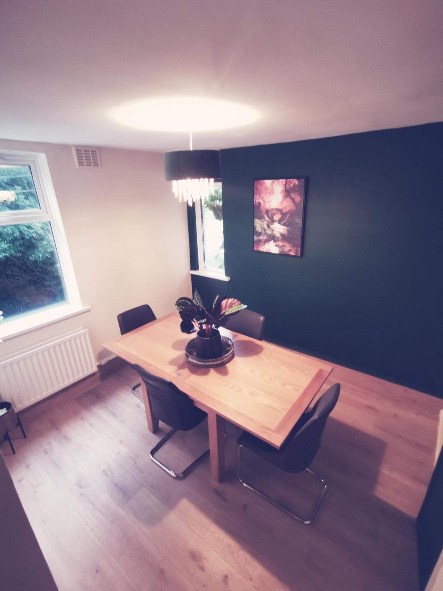 Entire 1 Bed Spacious Apartment, Private Balcony & Study Room Near City Whitehouse  Extérieur photo